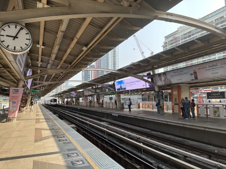 Getting from Bangkok Airport to City: 3 Easiest Ways